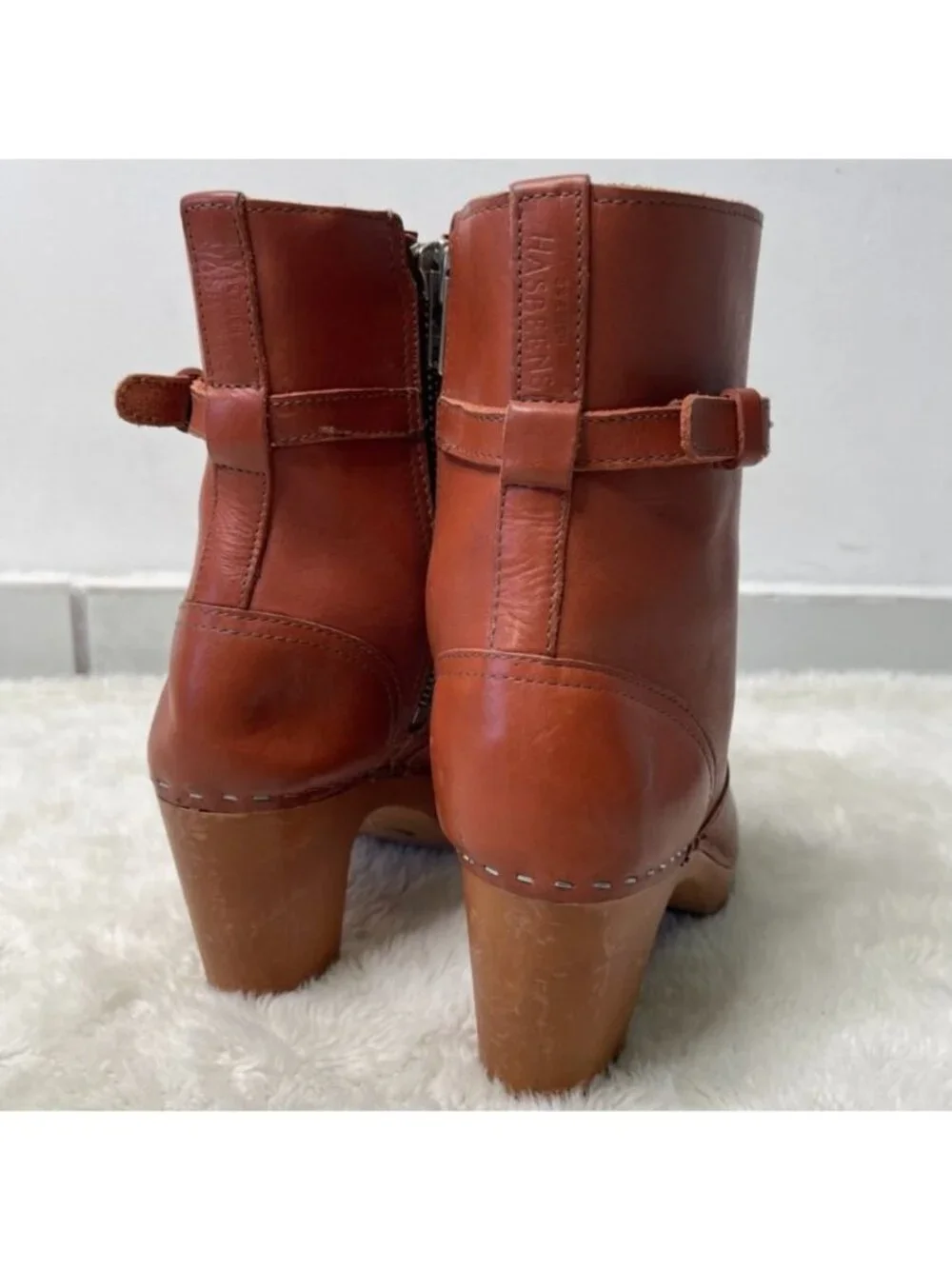 Swedish Hasbeens New Jodhpur Cognac Leather Clog Boots Wood Heel Size 39 / US 9 - Picture 4 of 14